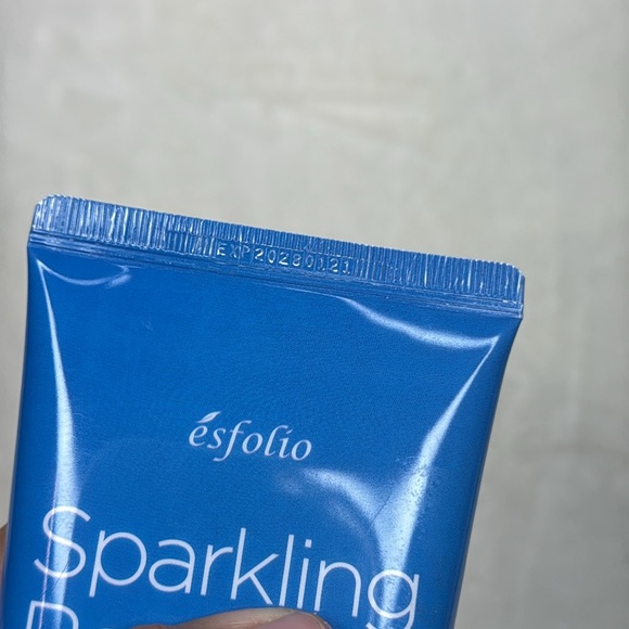 Esfolio Sparkling Pore Whipping Foam- K Beauty- 8.11 oz - Picture 5 of 5